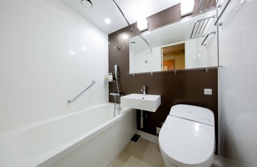 Nishiki Hotel | Nonsmoking Premium twin room Room without meal/Nagoya Aichi