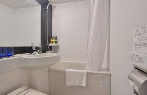 Hakataekihigashi Hotel | Nonsmoking Semidouble bed room Limited number /Fukuoka Fukuoka