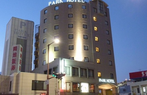Kuwana Hotel | Nonsmoking semidouble roomGreat value for coup/Kuwana Mie