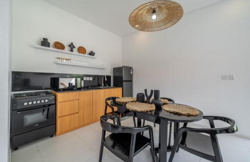 Umalas Villa | Nooky 1 - PROMO Seminyak - 2 BDR - Brand NEW Villa - HUGE Pool