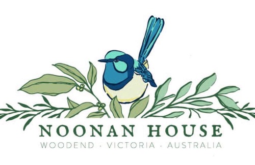 Woodend House | Noonan House, 5 bedrooms. Hop & skip to town