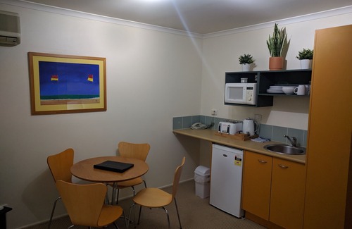 Tewantin House | Noosa Holiday Accommodation.