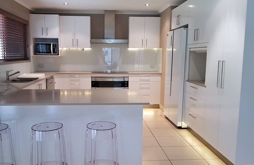 Noosa North Shore Hotel | Noosa North Shore Retreat