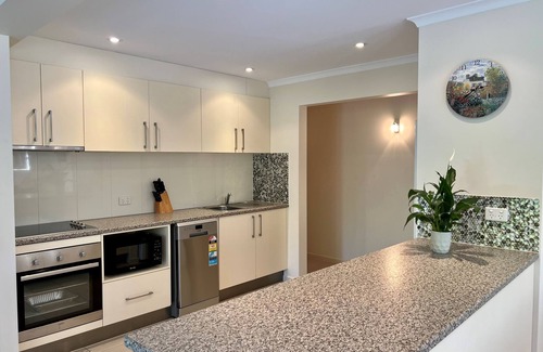 Noosa North Shore Hotel | Noosa North Shore Retreat