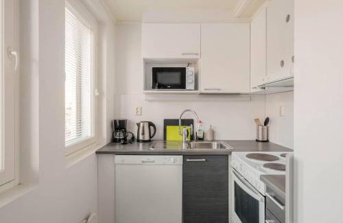 Lantinen District Apartment | Norden Homes Quick & Easy Airport and City Centre Access