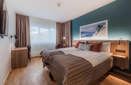 Nordfjordeid Hotel | Nordfjord Hotell