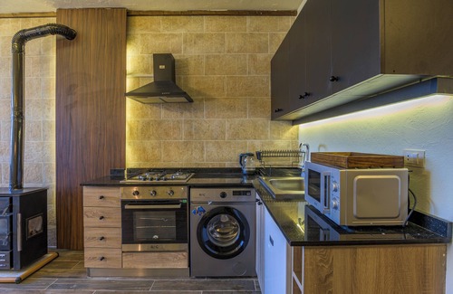 Kfardebian Apartment | Nordic Retreat