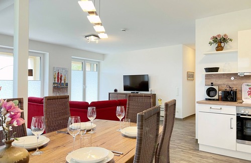 Dangast Apartment | Nordsee Park Dangast Apartment bottle ship with terrace and full bath (104 sqm)