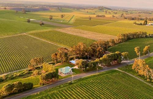 Lyndoch Bed & Breakfast | Norm's Vineyard Retreat