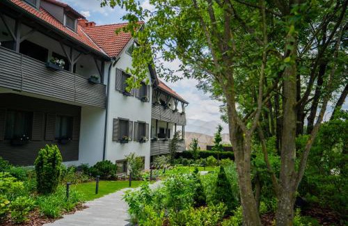 Svabhegy Hotel | Normafa Hotel & Retreat