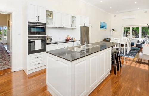 Normanville House | Normanville - Historic home newly updated