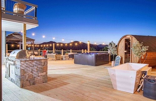 Asheville House | Norm’s Peak · Million Dollar VIEWS Amenities & Entertainment