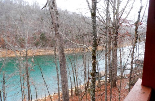 Flat Hollow Marina House | Norris Lake Butterfly Landing - Recently Updated 16 Guest Lakefront w Dock Home