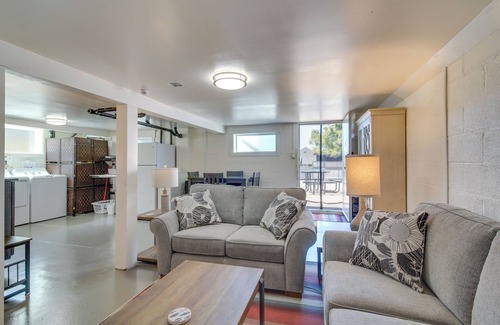 North Bend House | North Bend Home w/Cornhole Court & Putting Green