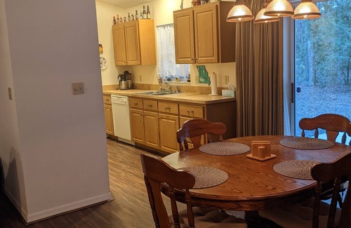 Old Town House | North Central FL Oasis - Unplug, Recharge, Reconnect