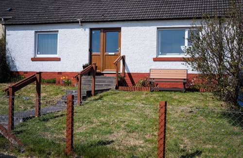 Helmsdale Cottage | North Coast 500 Cottage, luxury retreat by Helmsdale
