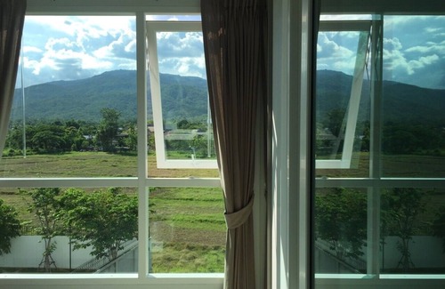 Mae Hia Apartment | North condo Serene lake