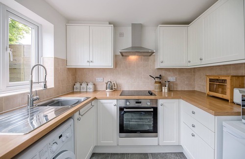 Bawdsey Cottage | North Cottage, Alderton
