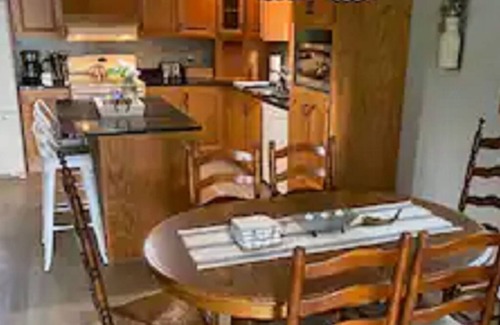Errol House | North Country Vacation Oasis-Akers Pond