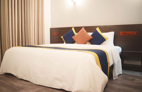 Kanditheemu House | North Edge Inn