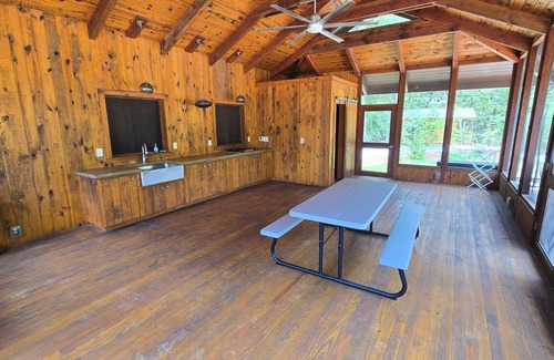 Wiley Cabin | North Georgia Mountain Retreat~Pool~Theater Room