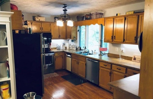 Sautee Nacoochee House | North Georgia's Best Kept Secret! Spacious Serene Cabin Near It All!