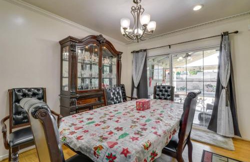 North Hills West House | North Hills 2BR Home and Outdoor Pool