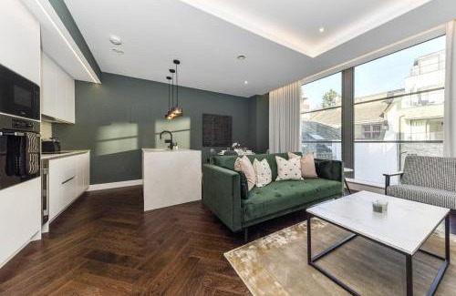 Golborne Apartment | North Kensington - Portobello by Viridian Apartments