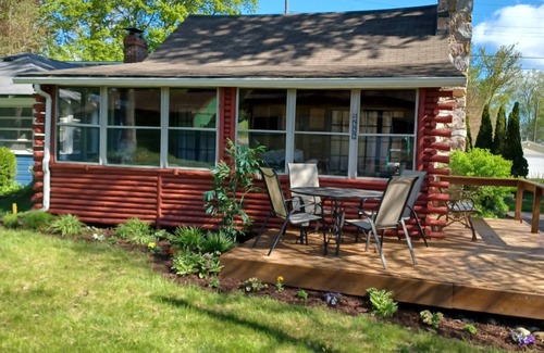 North Lakeport Cabin | North Lakeport Log Cabin- 200 Foot Stroll to Lake Huron Beach. n