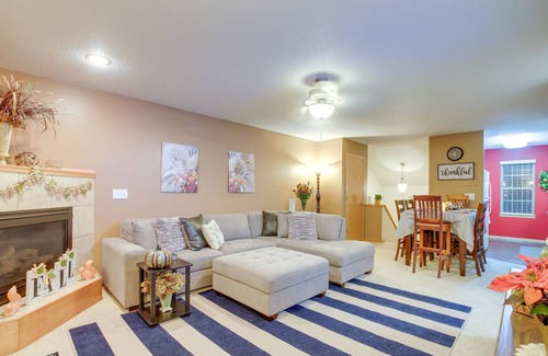 North Liberty House | North Liberty Townhome Near U of I + Hospitals!