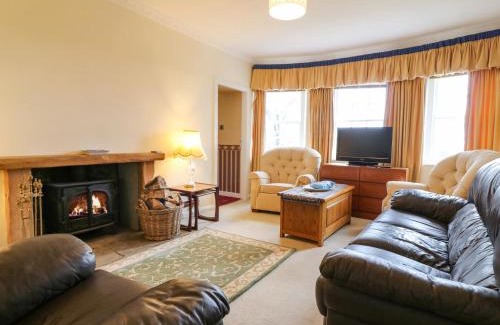 Kirriemuir House | North Lodge