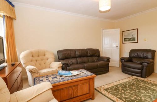 Kirriemuir House | North Lodge