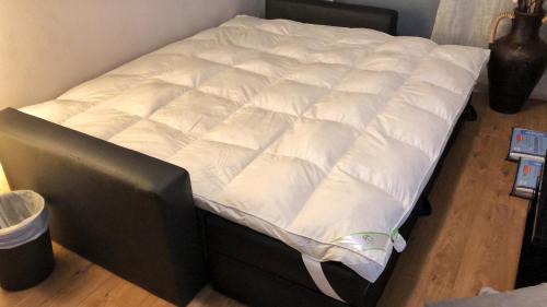 Edmonton Apartment | North London Apartment - Edmonton
