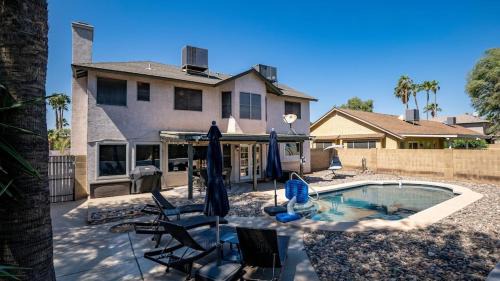 Park Hill House | North Phoenix 4 Bdrm Vacation Home wPool Games