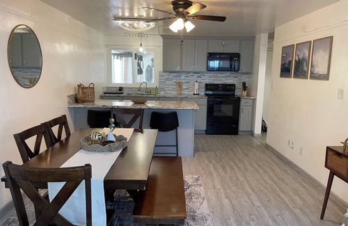 Hauula House | North Shore Beach House with AC, 30 day rental