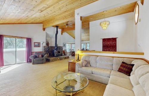 Ridgewood House | North Shore Escape