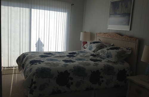 Ferrysburg House | North Shore Vacation Rental