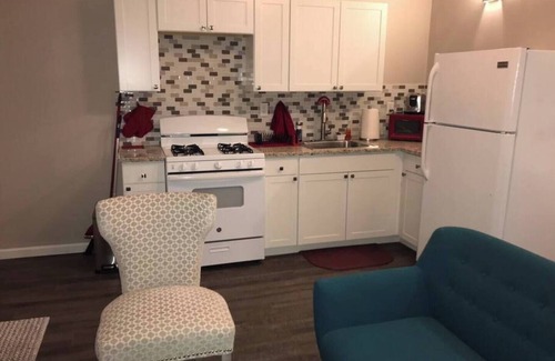Alamedan Valley Apartment | North Valley studio apartment