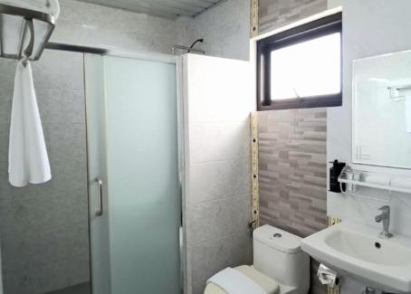Victoria Hotel | North Victoria Sports and Leisure Inn