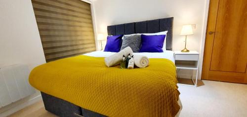 Northampton Apartment | Northampton 2 Bedroom Town Centre Apartment close to University, Hospitals, Brackmills