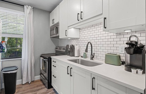 Lincolnville Apartment | Northeast Florida Retreat