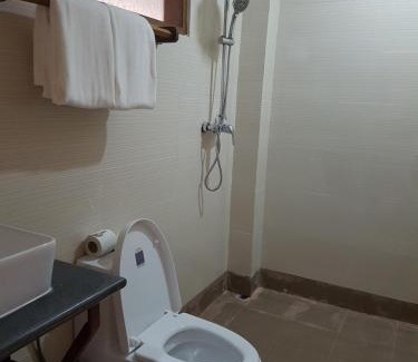 New Bagan House | Northern Breeze Hotel