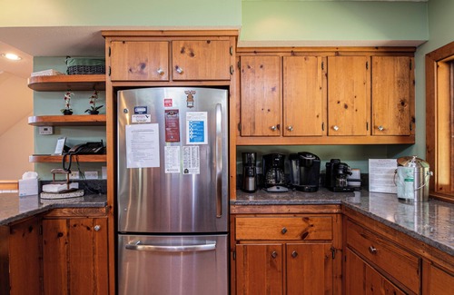 Plymouth House | Northern Comfort @ Osprey Place - Plymouth, VT