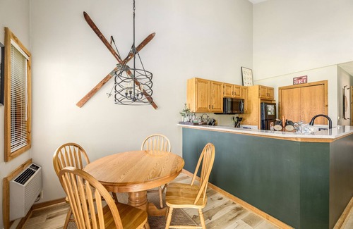 Mancelona Condo | Northern Michigan paradise! sleeps 7 KING bed. Private association outdoor pool