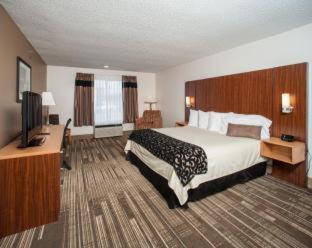 Springfield Hotel | Northfield Inn Suites and Conference Center