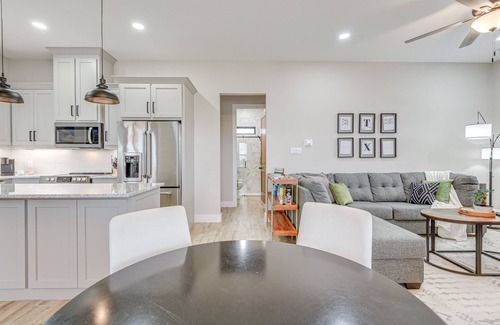 Argyle Cottage | Northlake Vacation Rental w/Pool & Hot Tub Access
