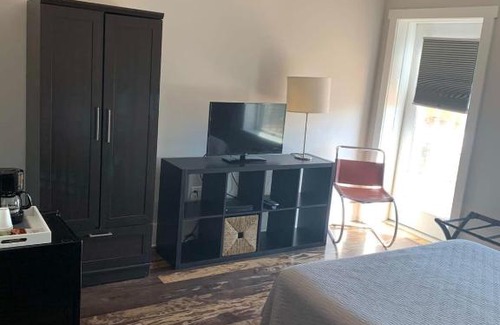 Northport House | Northport Inn Boutique Hotel R207