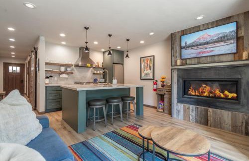 Truckee Apartment | Northstar Resort True Ski In Ski Out Year-Round Hot Tubs Book on Your Mobile for Promo Price