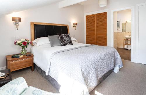 Ambleside House | Norwood House