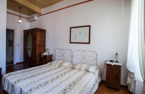 Kithira House | Nostos Guesthouse